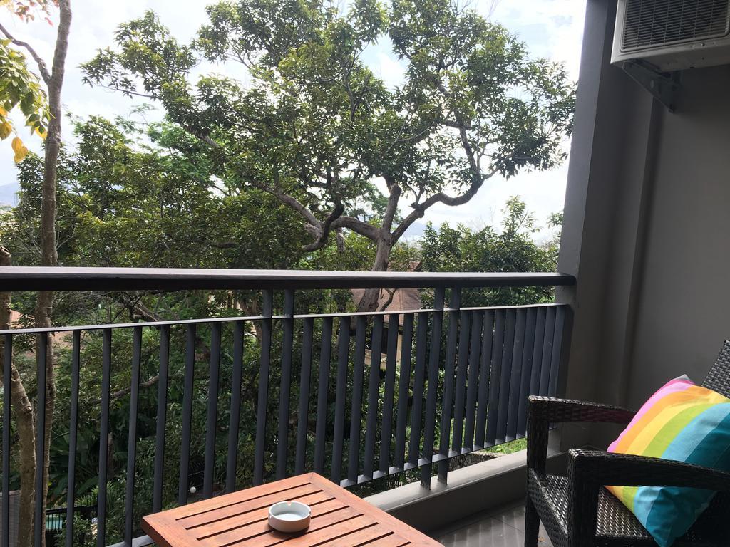 Baan Andaman Sea Surf Hotel Patong Екстериор снимка