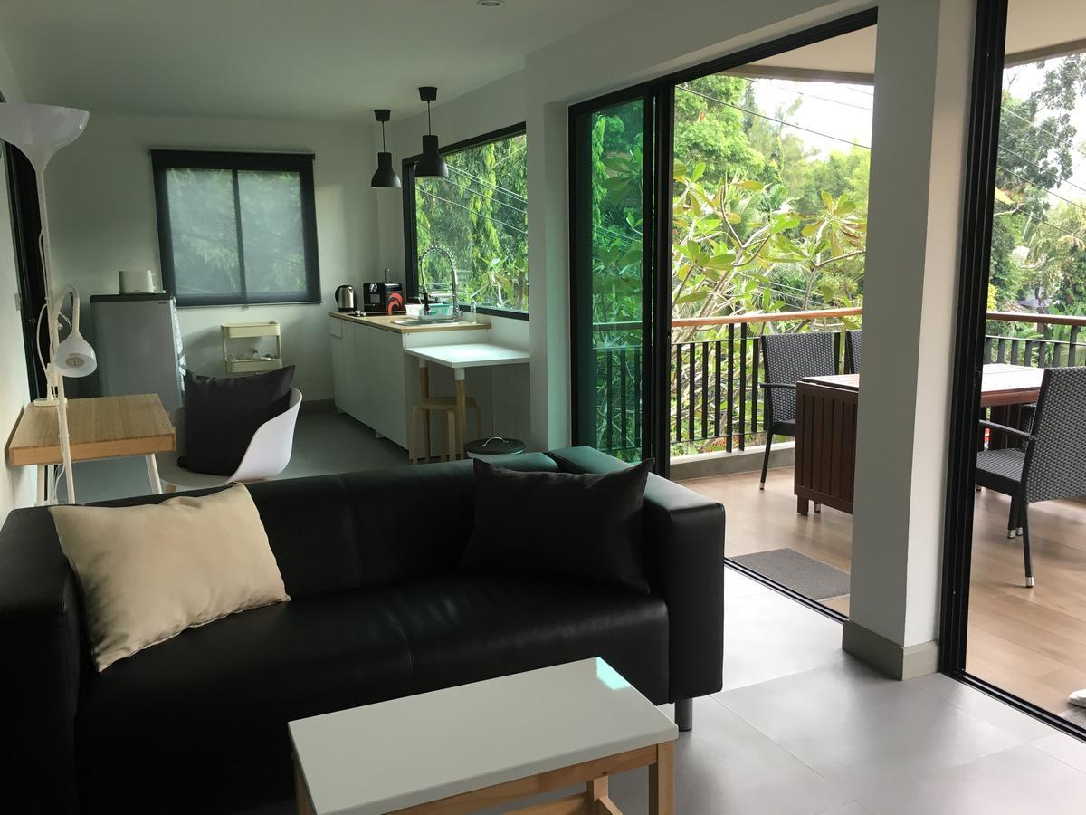 Baan Andaman Sea Surf Hotel Patong Екстериор снимка